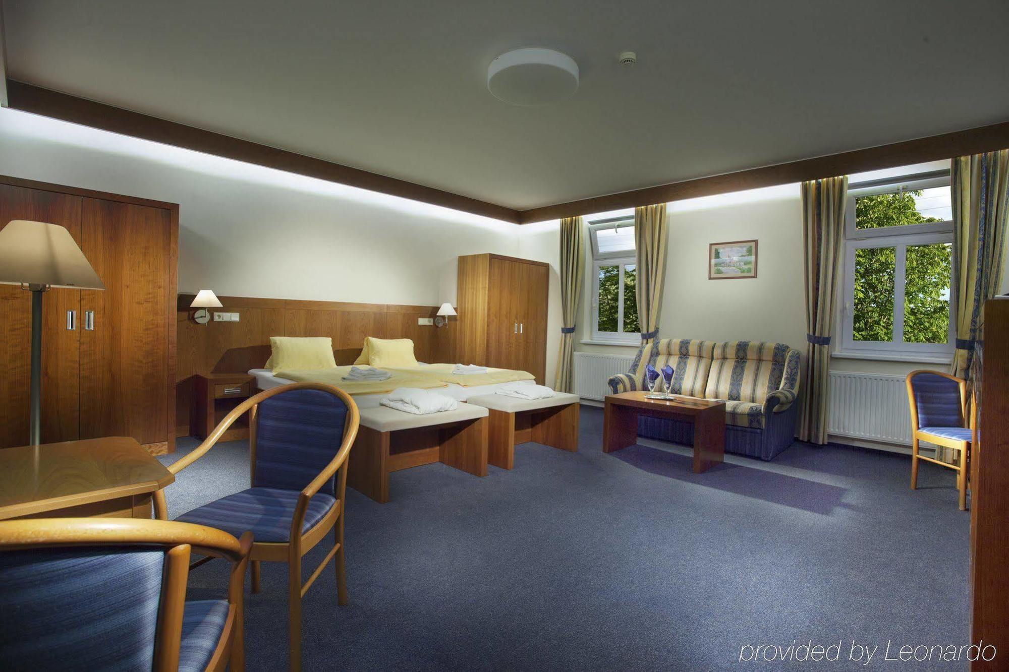 Hotel Reza Františkovy Lázně Exteriör bild